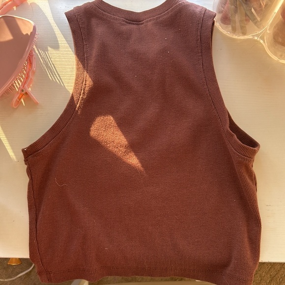 Brown women’s tank top size: medium never worn - Picture 3 of 3